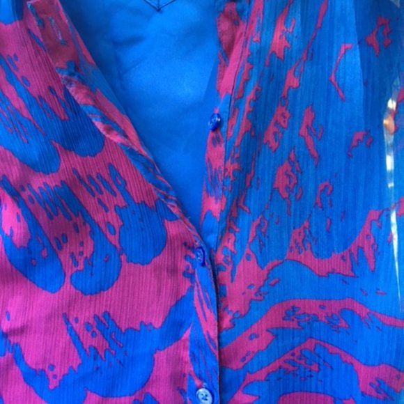 Stunning, Vibrant ,NWOT, Express, Shift Dress XS. - Picture 5 of 11